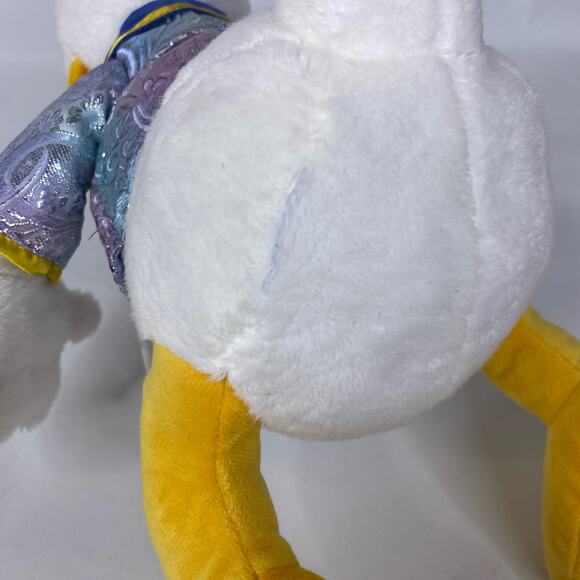 Donald Duck Stuffed Collectable Toy 2021 Walt Disney World 50th Anniversary Gift - Picture 5 of 7